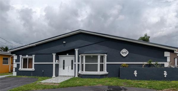 Miramar Isles, 6757 Rose Dr, Miramar, Florida 33023, image 3