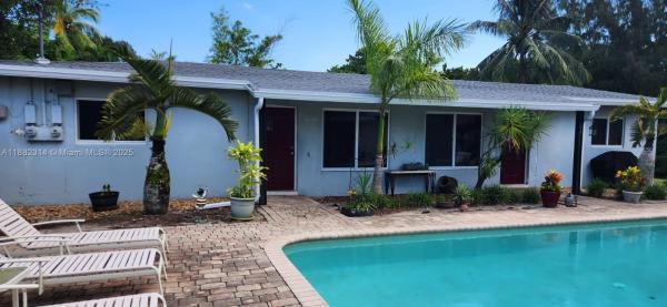 Boniello Villas, 2425 NW 9th Ter, Wilton Manors, Florida 33311, image 1