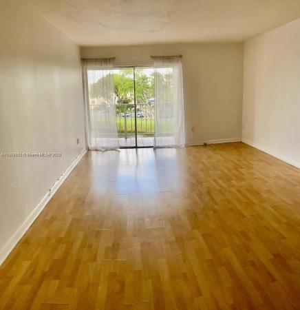 7725 SW 86th St #A1-421, Unincorporated Dade County, Florida 33143, image 1