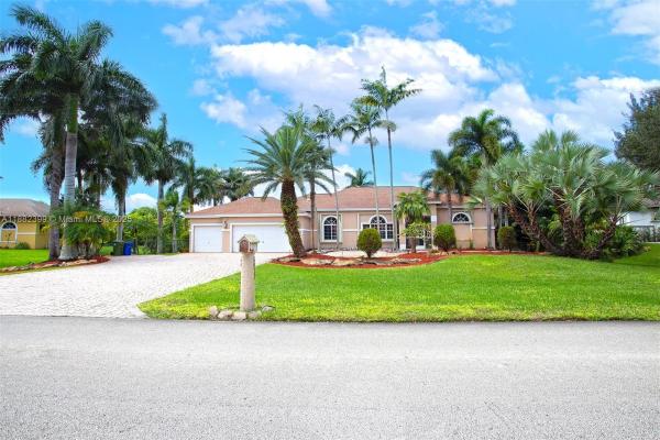 5911 SW 199th Ave, Fort Lauderdale, Florida 33332, image 1