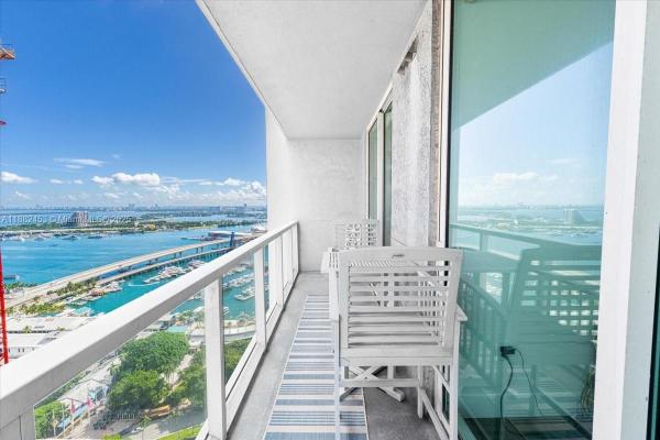 Vizcayne North, 244 Biscayne Blvd #3506, Miami, Florida 33132, image 1