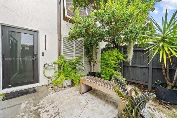 11073 SW 70th Ln, Miami, Florida 33173, image 1