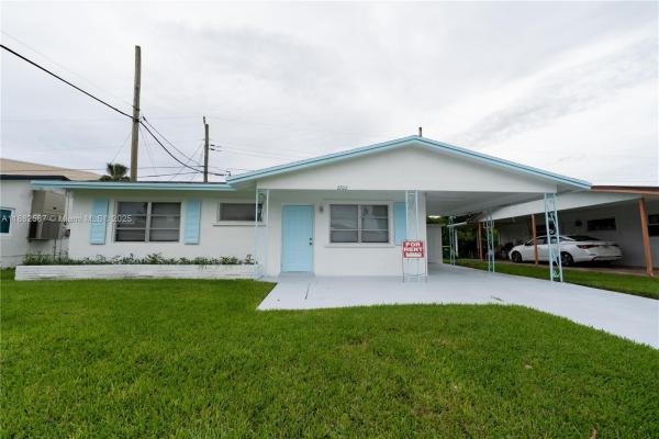 Tamarac Lakes North, 2702 NW 51st Pl, Tamarac, Florida 33309, image 1