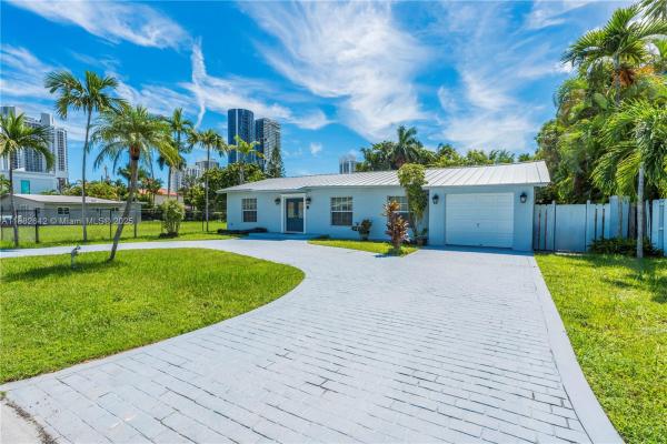 Golden Shores Ocean Boulevard Estates, 350 190th St, Sunny Isles Beach, Florida 33160, image 1