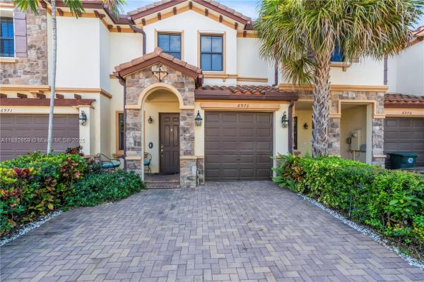 Ashton Parc, 6973 Broadland Way, Coconut Creek, Florida 33073, image 1