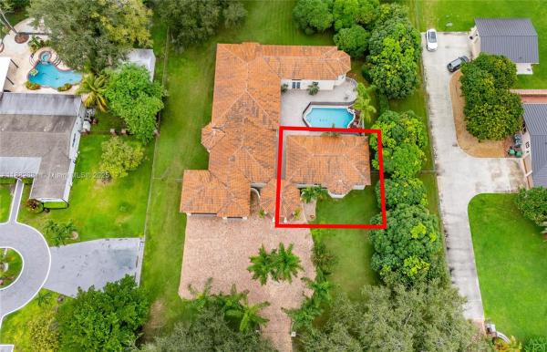 9981 SW 70th St, Miami, Florida 33173, image 1