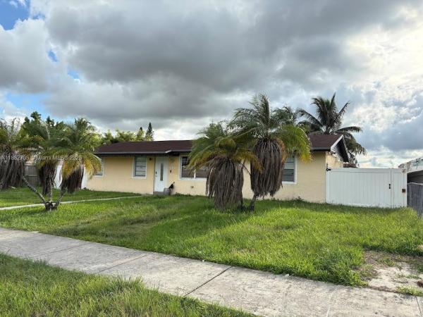 548 SW 16th Ter, Homestead, Florida 33030, image 1