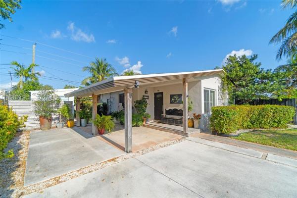 Benson Manor, 20130 SW 106th Ct, Cutler Bay, Florida 33189, image 1