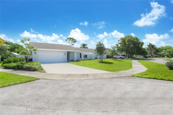11011 SW 110th Rd, Miami, Florida 33176, image 1