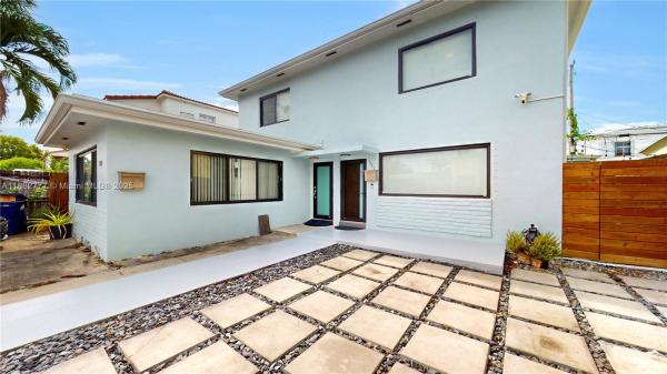 Biscayne Beach, 702 86th St, Miami Beach, Florida 33141, image 2