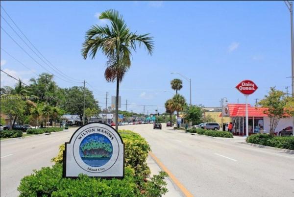 Coral Gardens, 1909 NE 26th Dr, Wilton Manors, Florida 33306, image 1