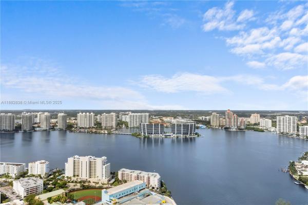 Trump Royale, 18201 Collins Ave #5301, Sunny Isles Beach, Florida 33160, image 2