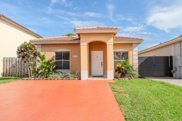 8117 NW 199th Ter, Hialeah, Florida 33015, image 1