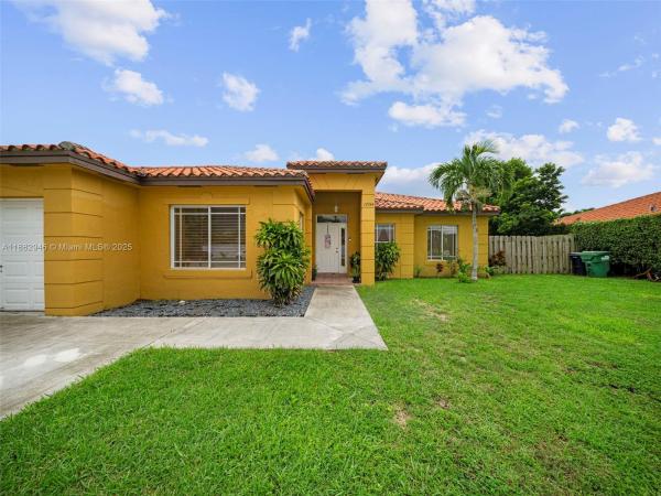 Elise Estates, 13344 SW 252nd Ln, Princeton, Florida 33032, image 3