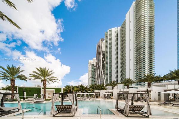 Paramount Miami Worldcenter, 851 NE 1st Ave #4902, Miami, Florida 33132, image 1