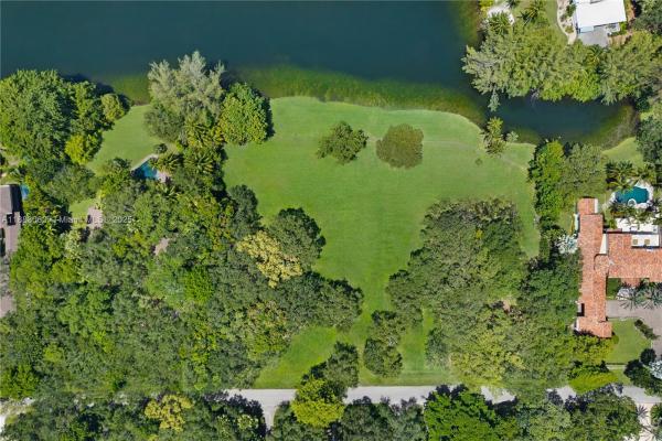 Snapper Creek Lakes, Coral Gables, Florida 33156, image 1