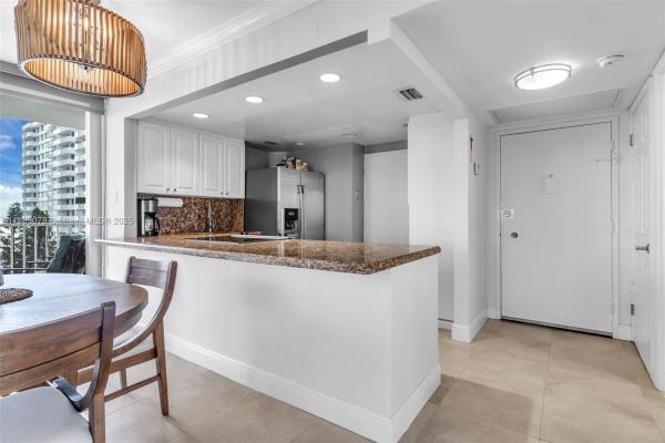 Regency Tower, 5838 Collins Ave #6H, Miami Beach, Florida 33140, image 2