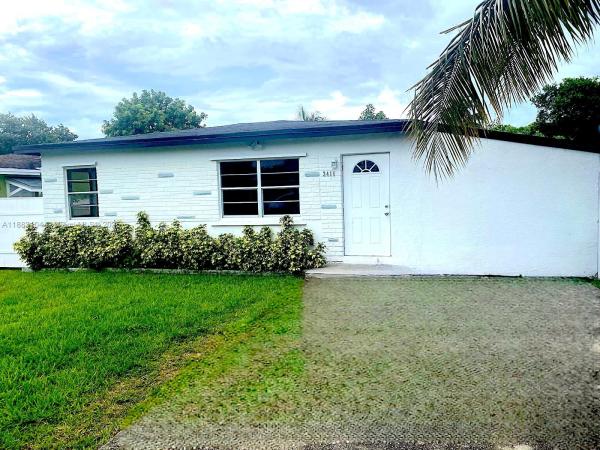 Breezyway Manor, 3416 SW 12th Ct, Fort Lauderdale, Florida 33312, image 1