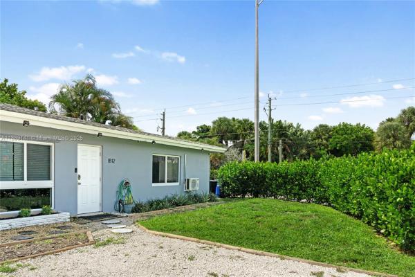 Poinsettia Heights River, 1812 NE 15th Ave, Fort Lauderdale, Florida 33305, image 1