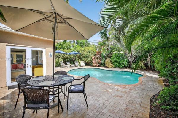 North Andrews Gardens, 301 NE 48th St, Oakland Park, Florida 33334, image 1