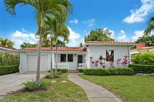 Tamiami Place, 833 Tangier St, Coral Gables, Florida 33134, image 1