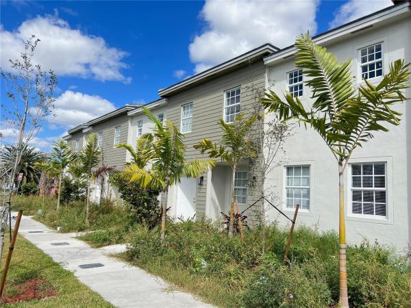 Rockwood, 1310 NW 6th Ave, Florida City, Florida 33034, image 1