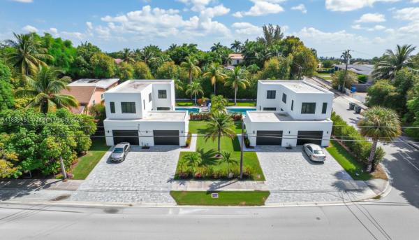 Buena Vista Gardens, 5537 NW 5th Ave, Miami, Florida 33127, image 1