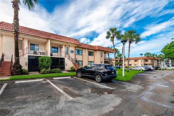 Racquet Club At Bonaventure, 150 Lakeview Dr 205 ##205, Weston, Florida 33326, image 1