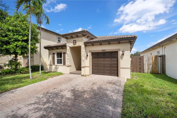 Atlantis At Oasis, 2401 NE 4th St, Homestead, Florida 33033, image 2