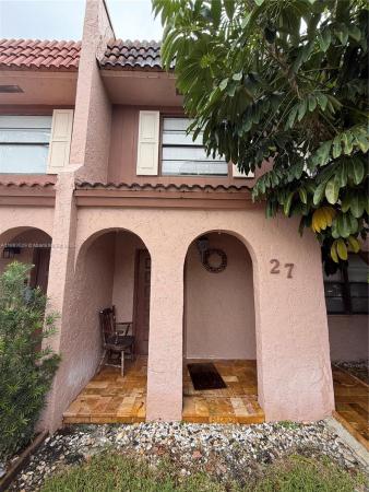 Valencia Village, 27 Laredo Pl #6-3, Davie, Florida 33324, image 1
