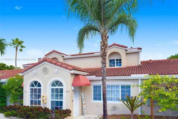 Fountain Park, 6916 NW 166th Ter, Miami Lakes, Florida 33014, image 1