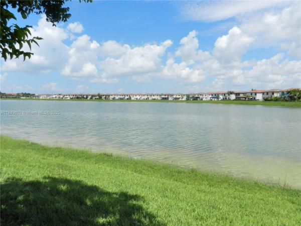 Aquabella, 3265 W 100th Ter, Hialeah, Florida 33018, image 1