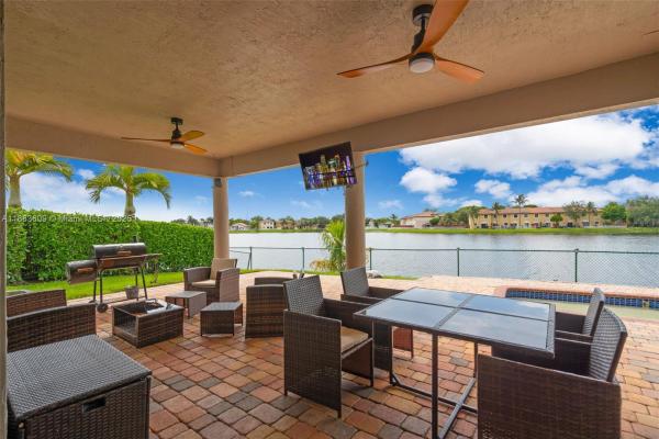 Somerset Country Club, 5250 SW 134th Ave, Miramar, Florida 33027, image 3