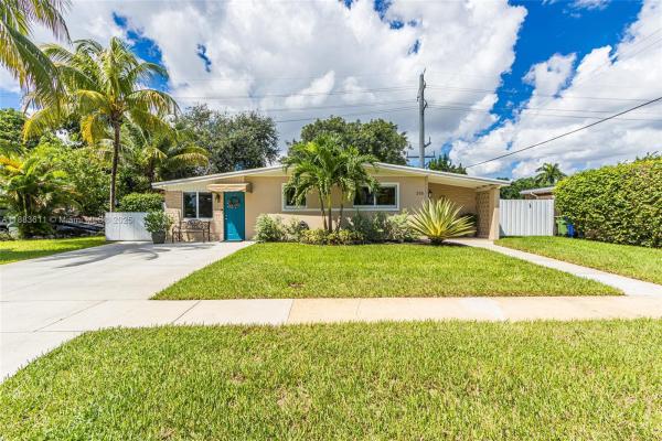 Boulevard Heights, 210 SW 64th Ave, Pembroke Pines, Florida 33023, image 1