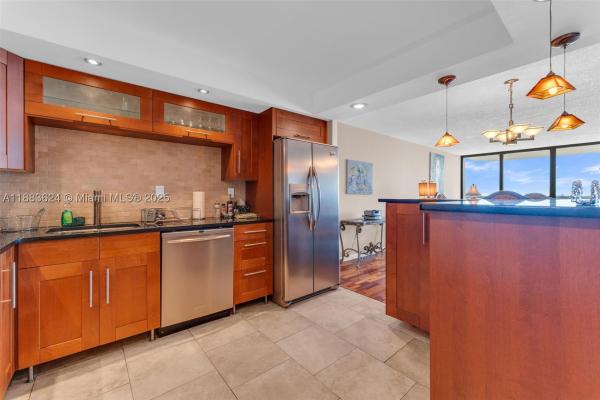 Del Prado South Towers, 18021 Biscayne Blvd #1503-2, Aventura, Florida 33160, image 1