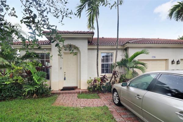Palm Brook At Walnut Creek, 1706 NW 78th Way, Pembroke Pines, Florida 33024, image 1