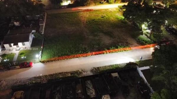 Military Park, 4578 Iris St, West Palm Beach, Florida 33417, image 1