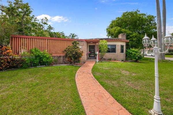 11490 W Biscayne Canal Rd, Miami, Florida 33161, image 1