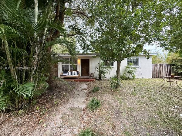 Lake Forest, 3611 SW 36th St, West Park, Florida 33023, image 1