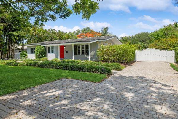 Bouganvillea Court Homesites, 10300 SW 59th Ave, Pinecrest, Florida 33156, image 2