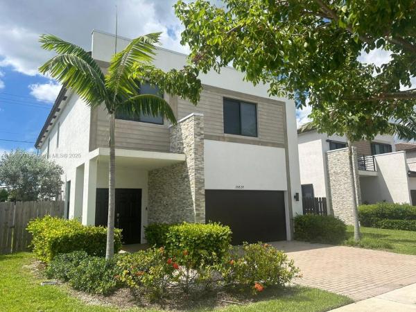 20828 NE 2nd Ct, Unincorporated Dade County, Florida 33179, image 1