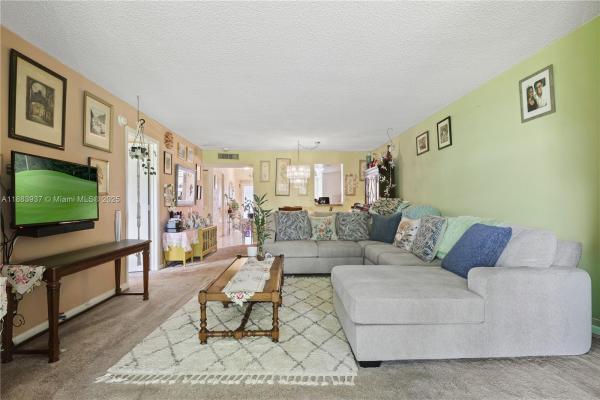 Palm Springs 2, 7680 NW 18th St #206, Margate, Florida 33063, image 1