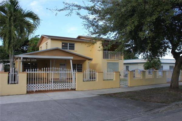 Hialeah Residential, 971 E 18th St, Hialeah, Florida 33013, image 2
