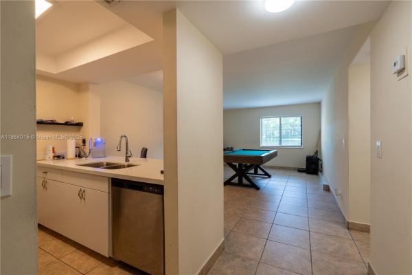 Tara Gardens, 10001 W Atlantic Blvd #124, Coral Springs, Florida 33071, image 1