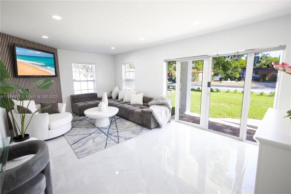 Hollywood Country Club, 1435 Grant St, Hollywood, Florida 33020, image 2