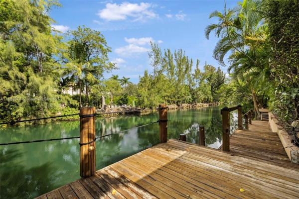 Riviera, 5120 Carillo St, Coral Gables, Florida 33146, image 1