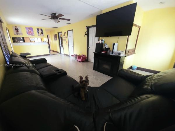 Homeville, 2331 NW 59th St, Brownsville, Florida 33142, image 2