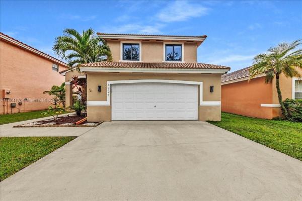 Gardens At Huntington, 4921 SW 152nd Ave, Miramar, Florida 33027, image 3