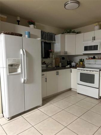 Fern Park, 3046 NW 66th St, Gladeview, Florida 33147, image 2