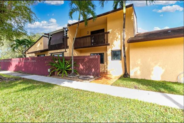 6691 SW 137 Ct #11B, Unincorporated Dade County, Florida 33183, image 1